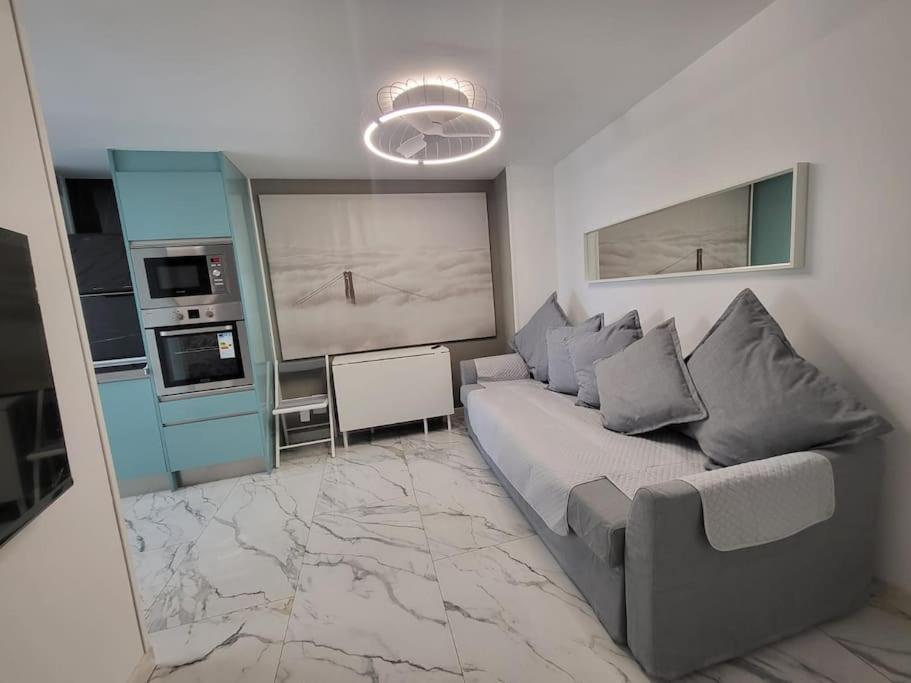 Las Canteras New 2 Bedrooms Flat At The Beach Parking Optional Las Palmas de Gran Canaria Luaran gambar