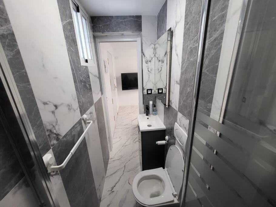Las Canteras New 2 Bedrooms Flat At The Beach Parking Optional Las Palmas de Gran Canaria Luaran gambar