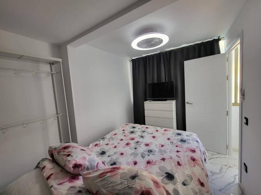 Las Canteras New 2 Bedrooms Flat At The Beach Parking Optional Las Palmas de Gran Canaria Luaran gambar